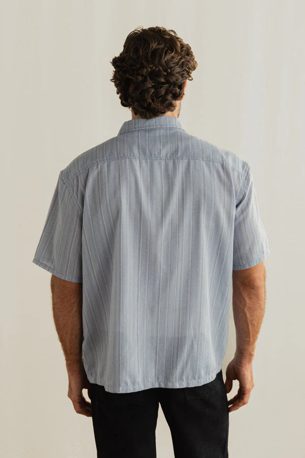 relaxed fit oversized pocket ss shirt