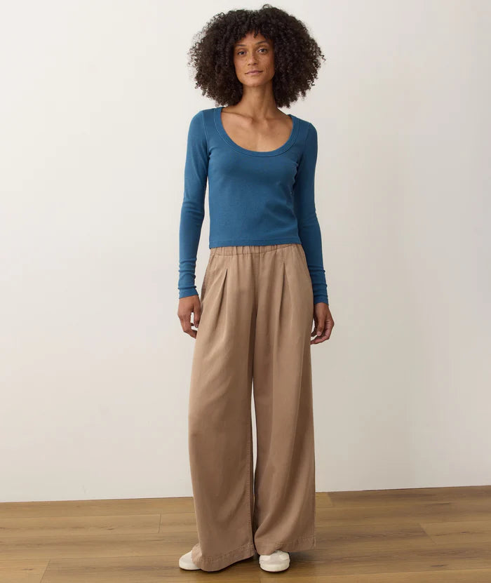 Lexi Rib Sun-In Scoop Tee