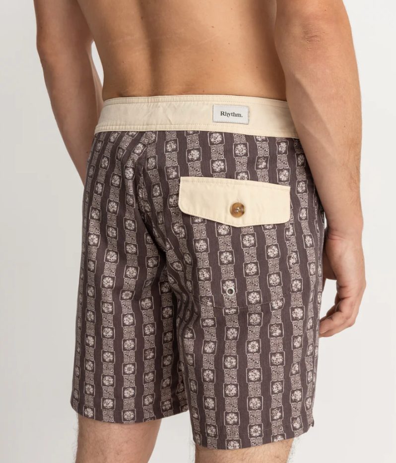 Tile Stripe Trunk