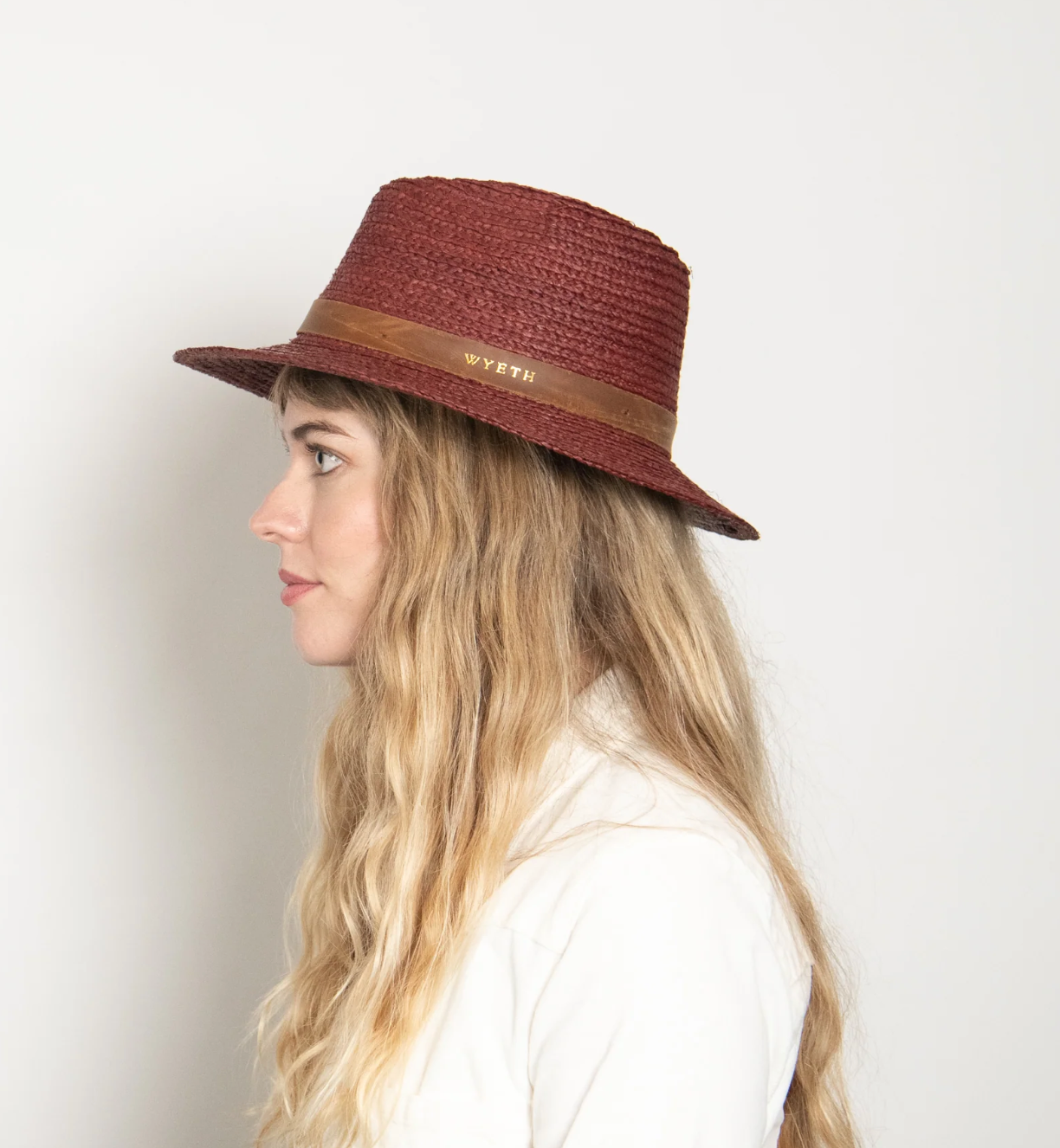 Lennon Hat in Wine