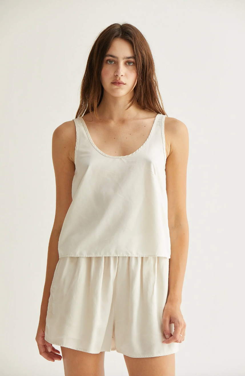 Estelle Tank
