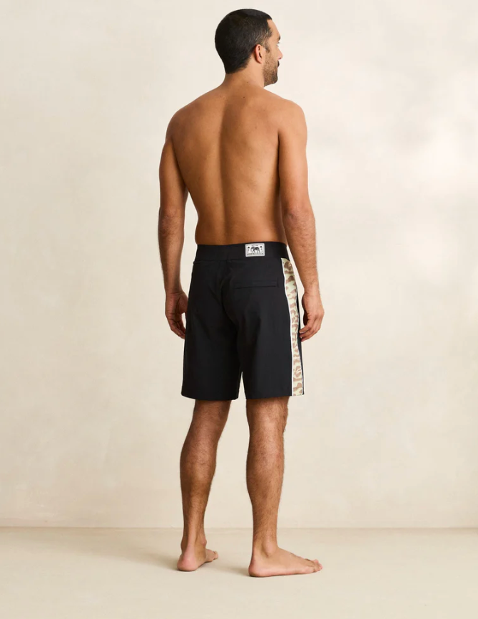 Leo Camo Trunk