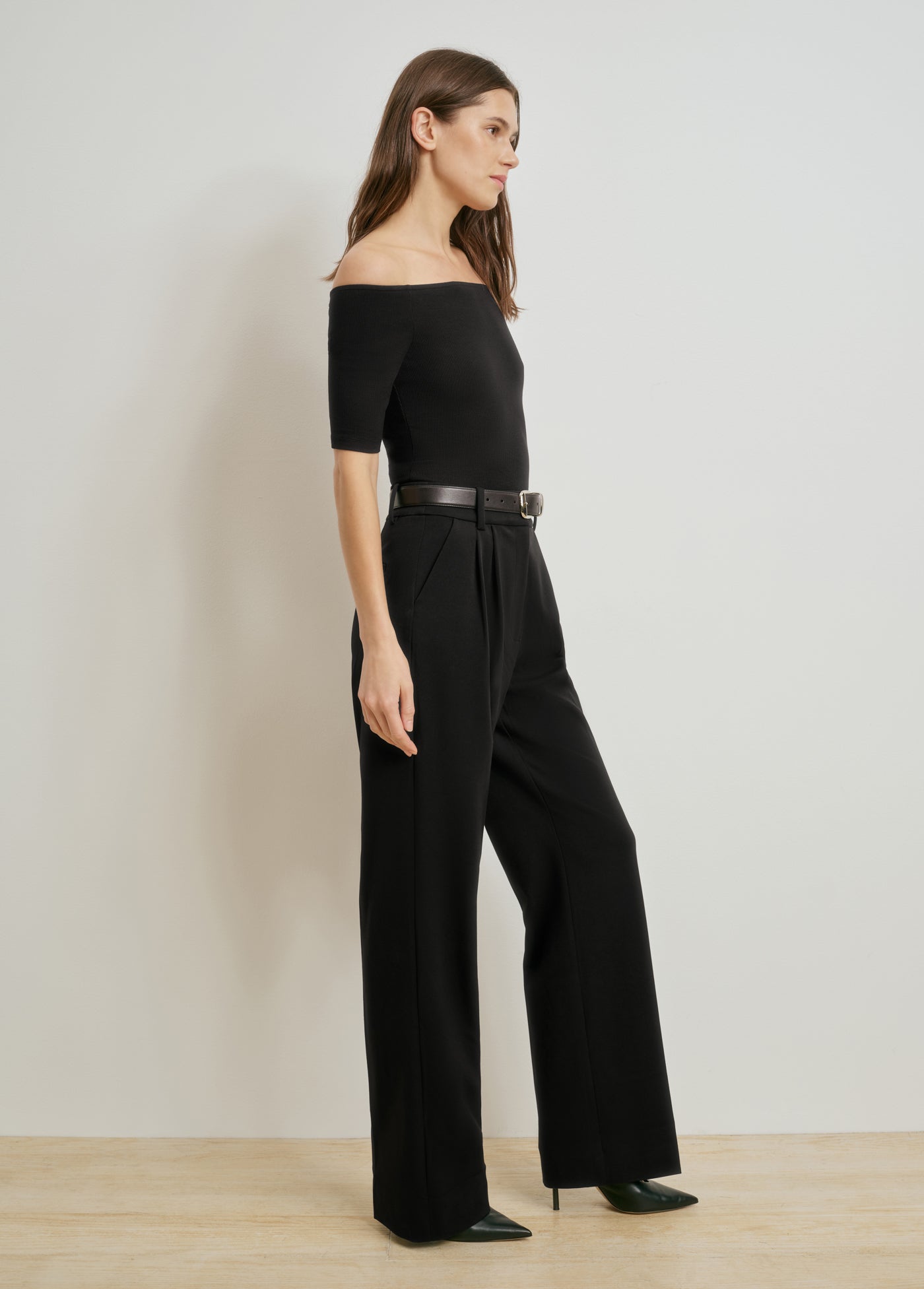 The Sara Half Sleeve Top