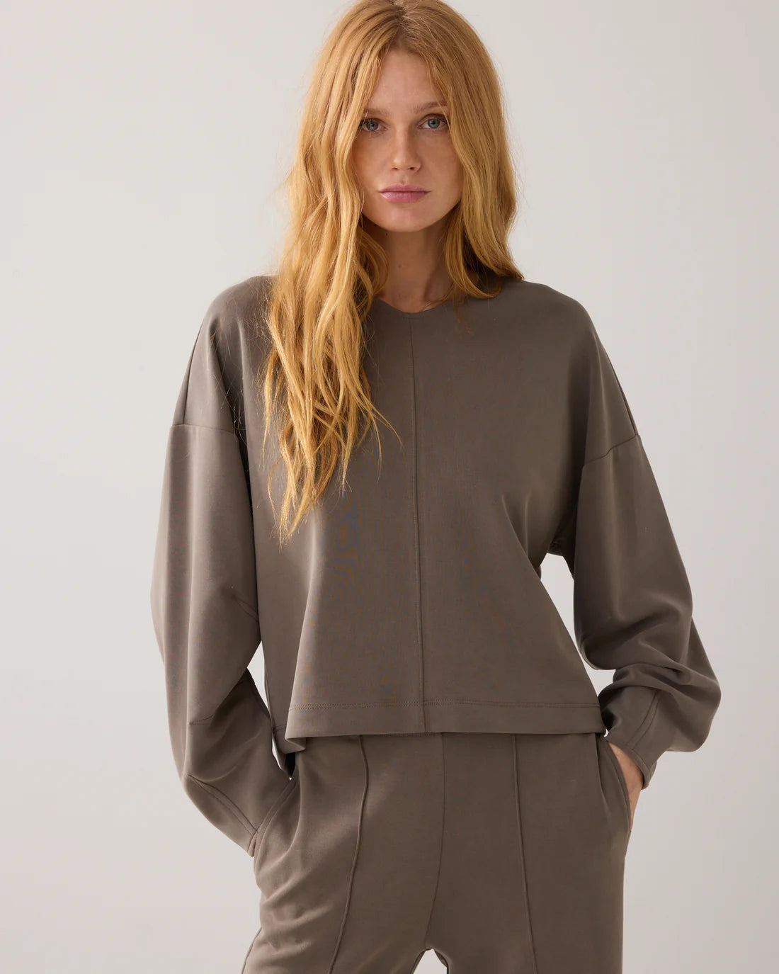 washed scuba sweatshirt