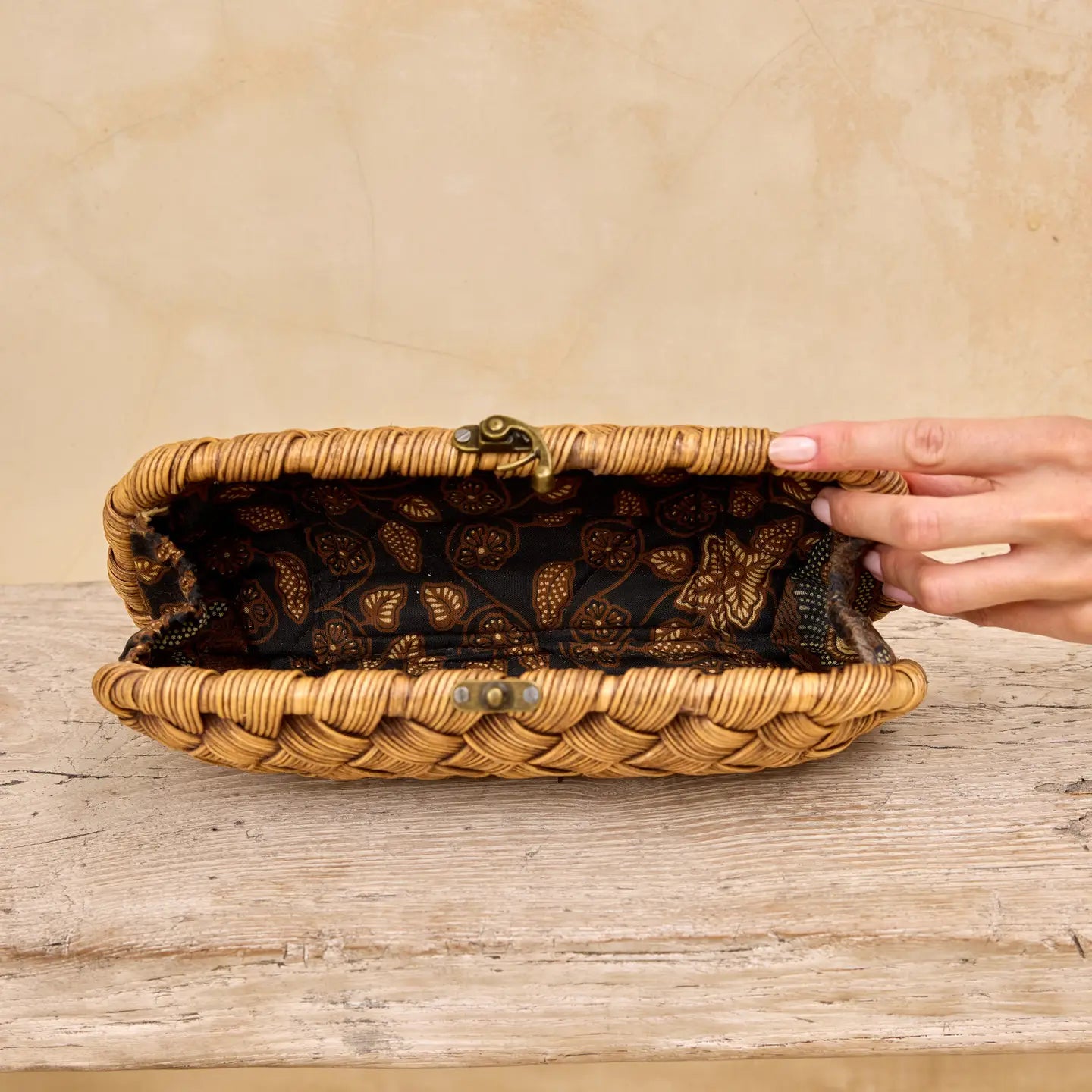 Rattan Wide Weave Clutch