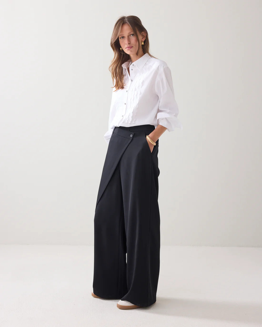 Wide Leg Trouser W/Crossover