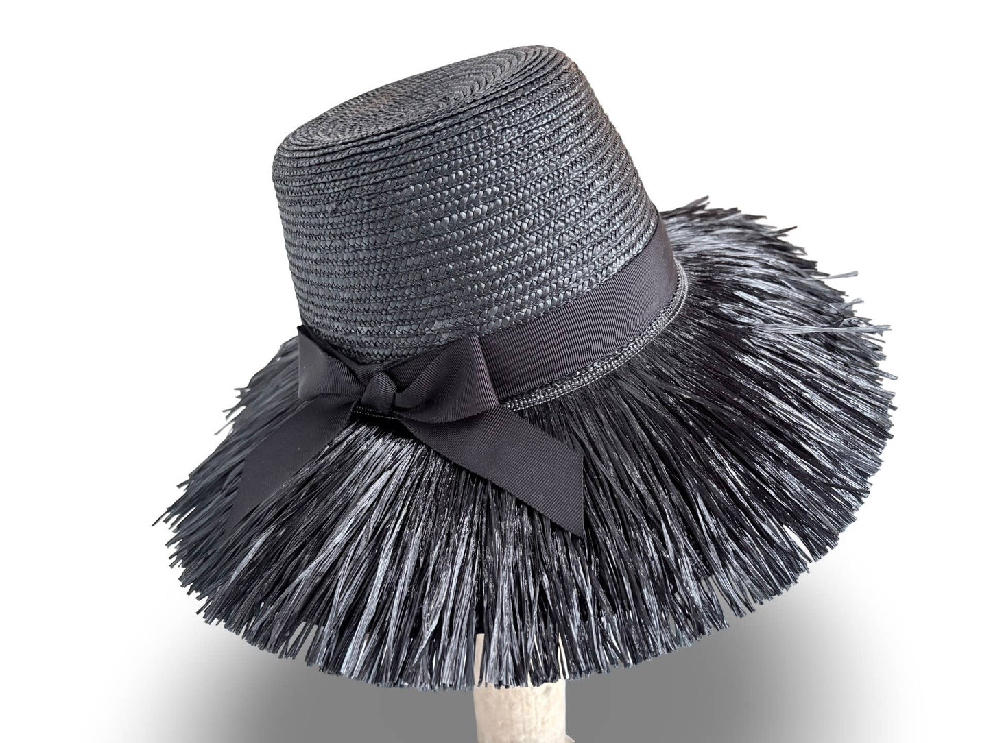 La Ventana - Black Straw Braid Beach Hat