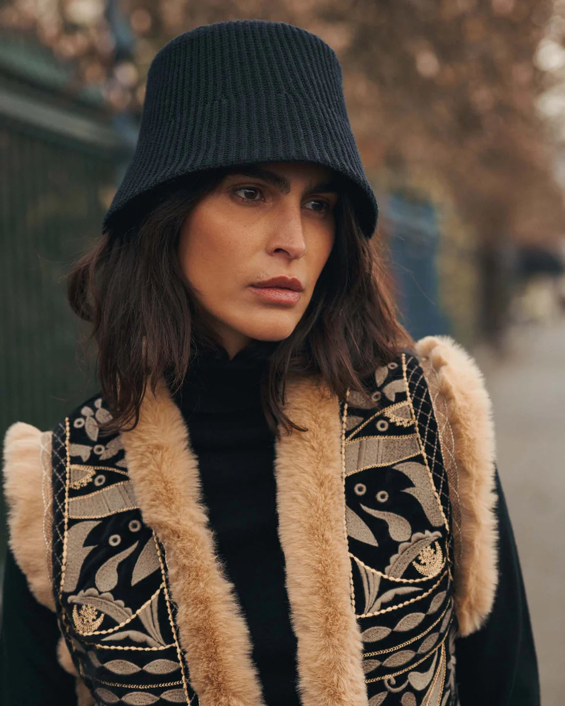 Velvet Gilet W/Faux Fur