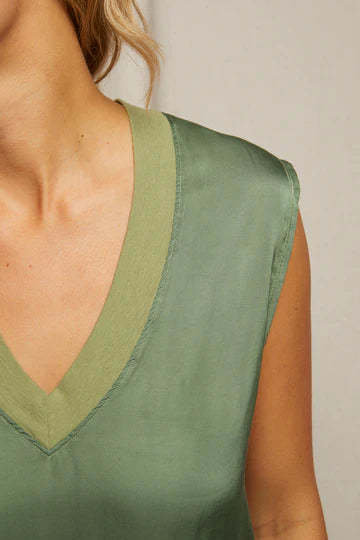 celina satin muscle tee