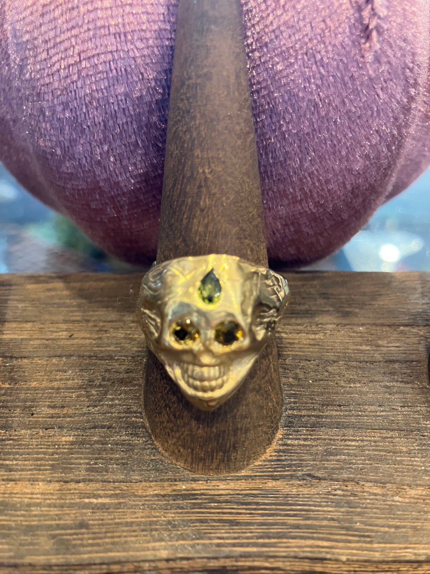 Tourmaline Skull Gold Plated Ring