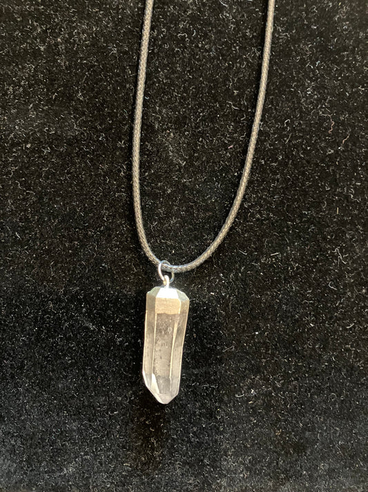 shea crystal necklace