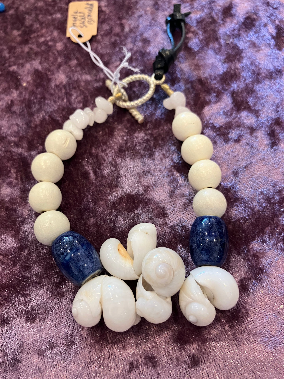 angela shell bracelet