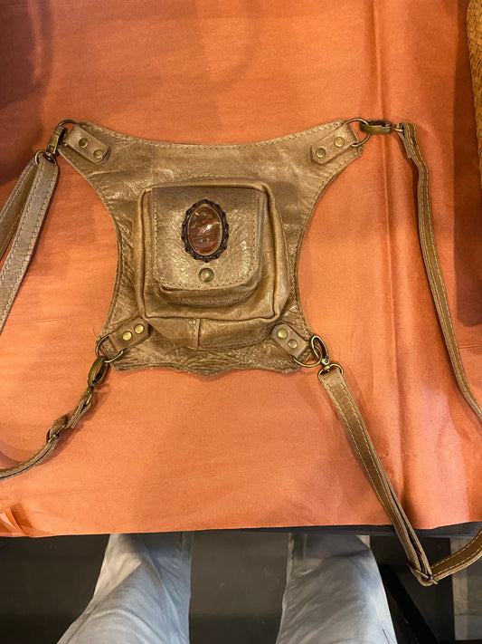 Tan Backpack w/stone
