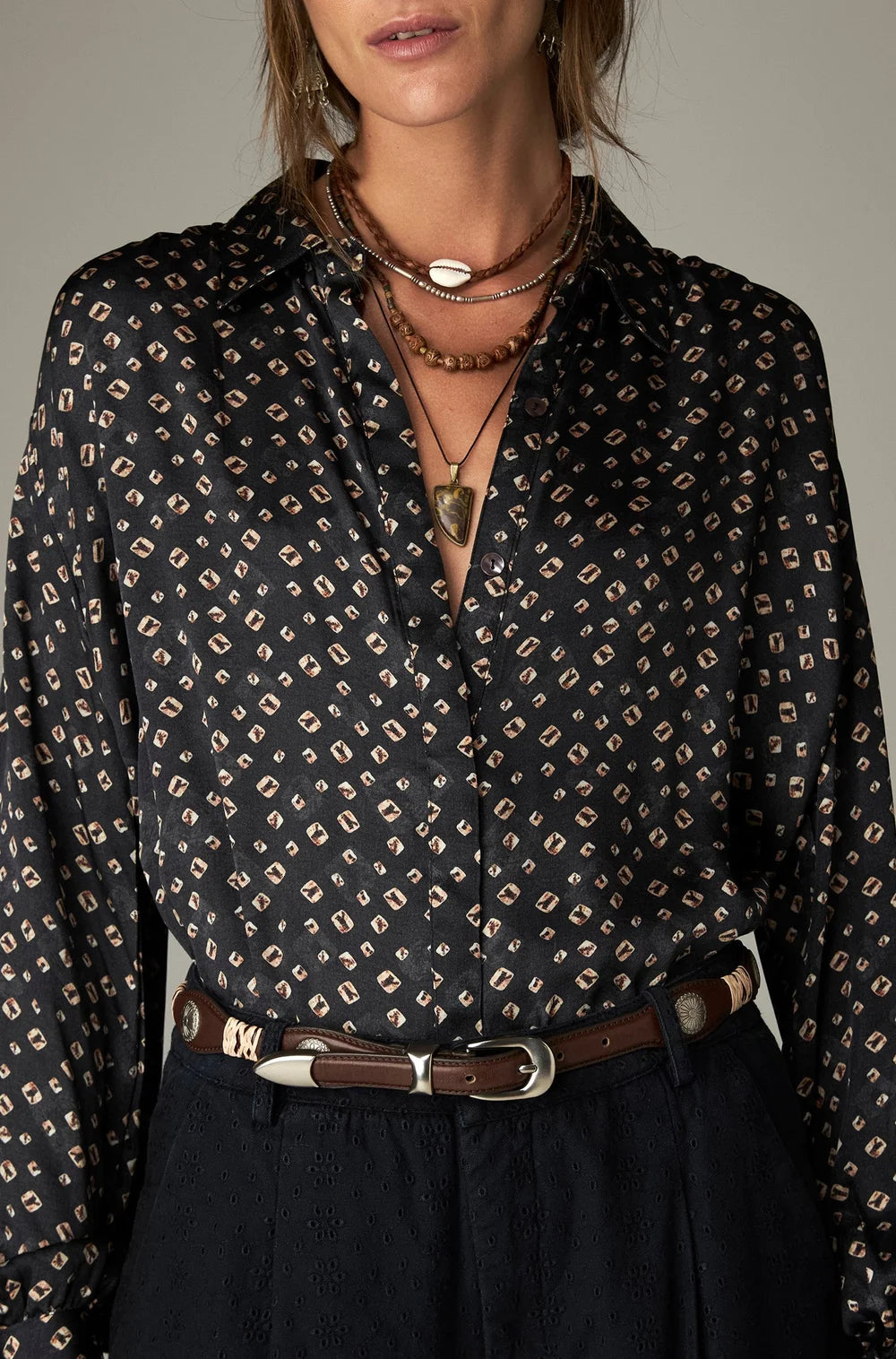 iris shirt