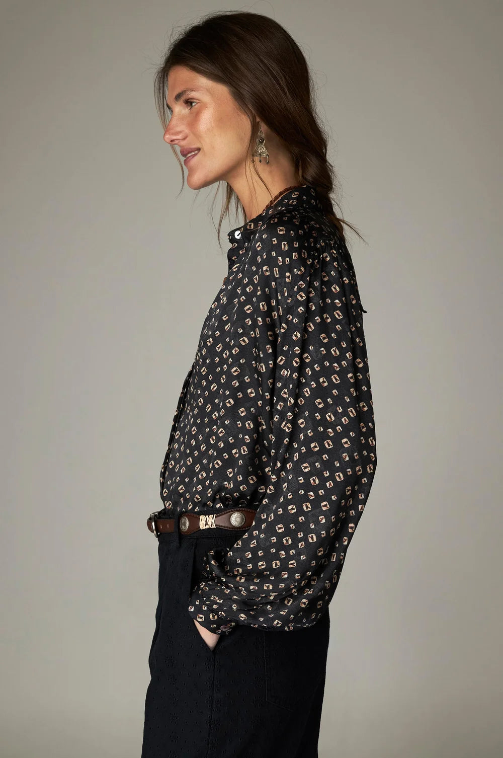 iris shirt
