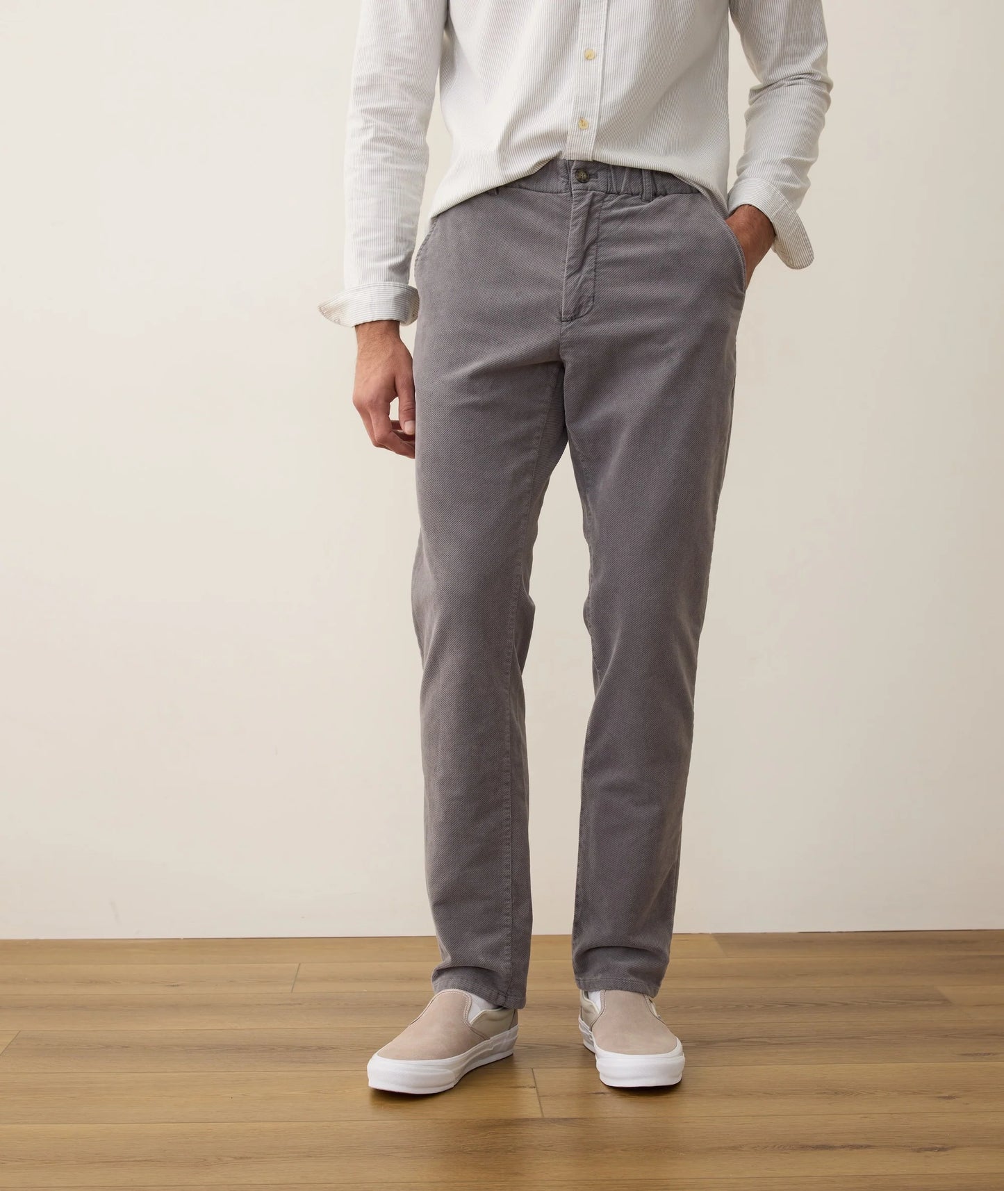 Saturday Houndstooth Slim Straight Chino