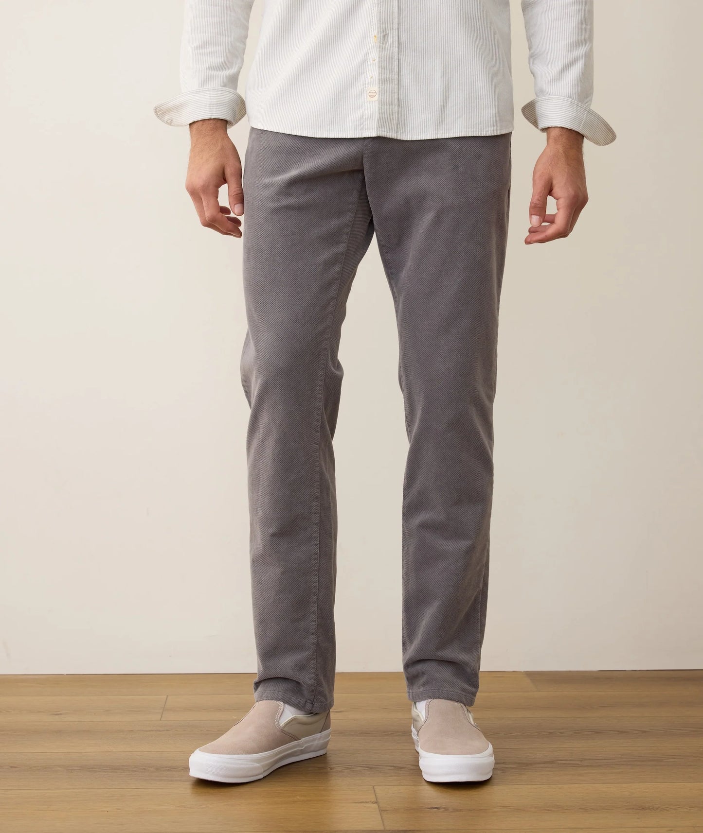 Saturday Houndstooth Slim Straight Chino