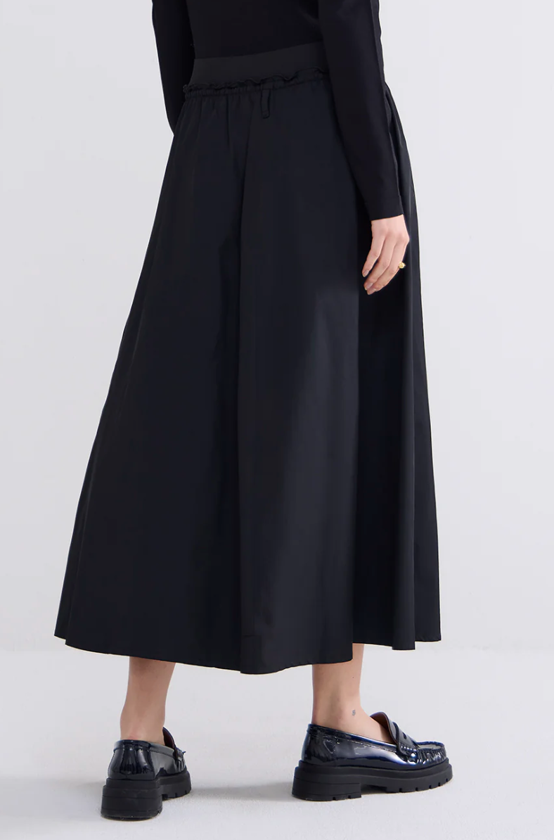 Taffeta Skirt with Side Pockets