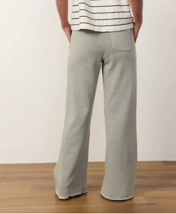 Cloud 9 Wide Leg Sweatpant