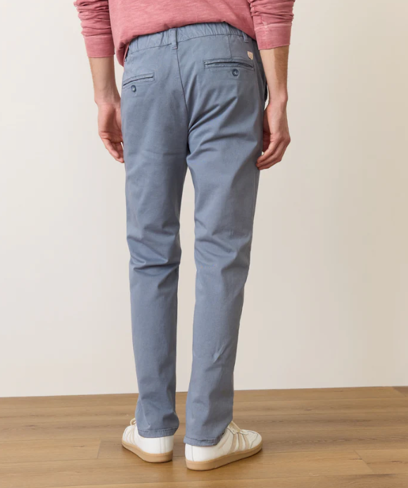 Saturday Twill Chino - Slim Straight Fit