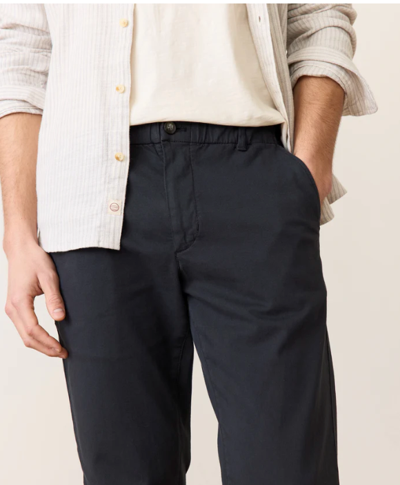 Saturday Twill Chino - Athletic Fit