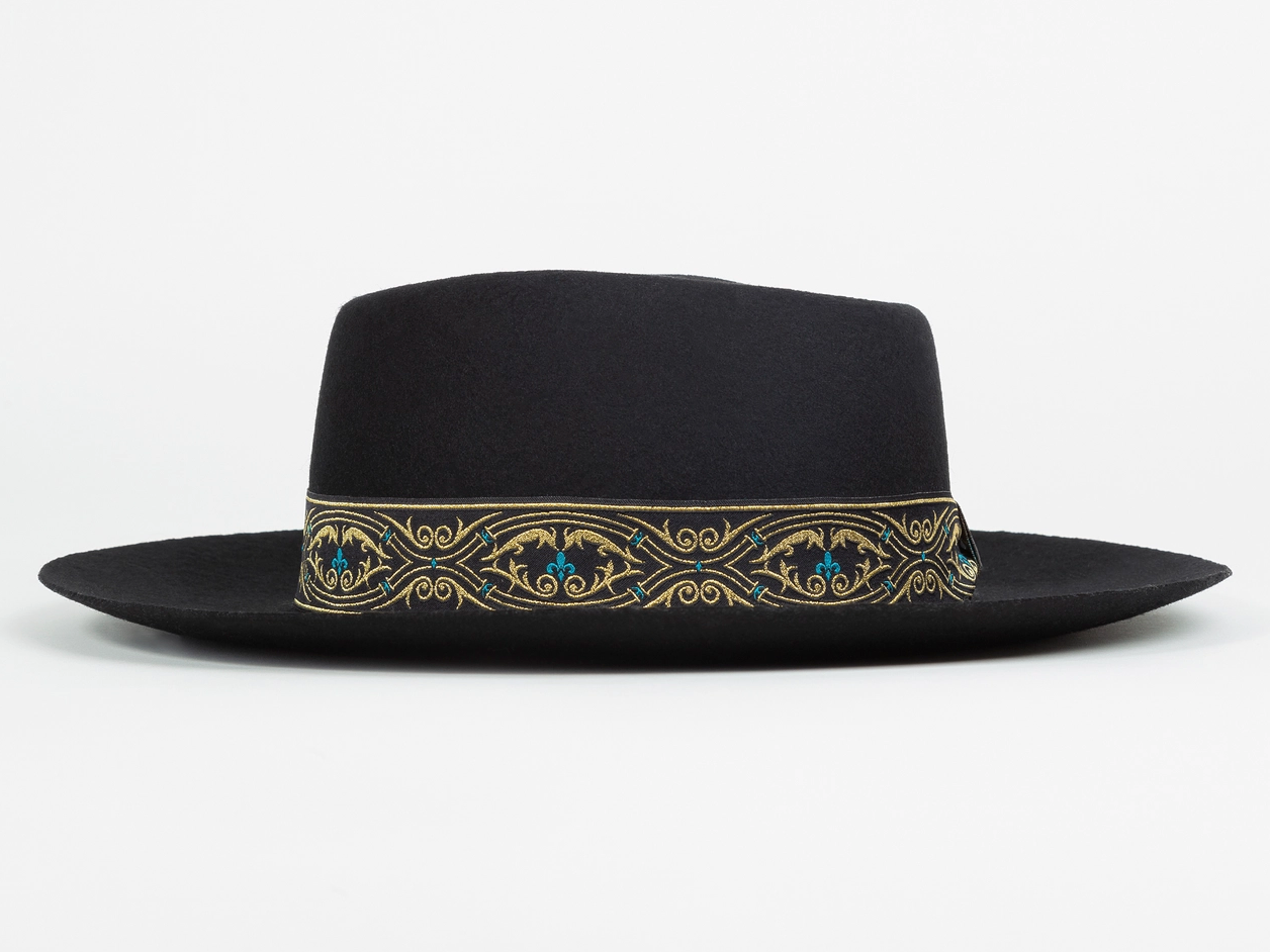 Royale Black Wool Hat