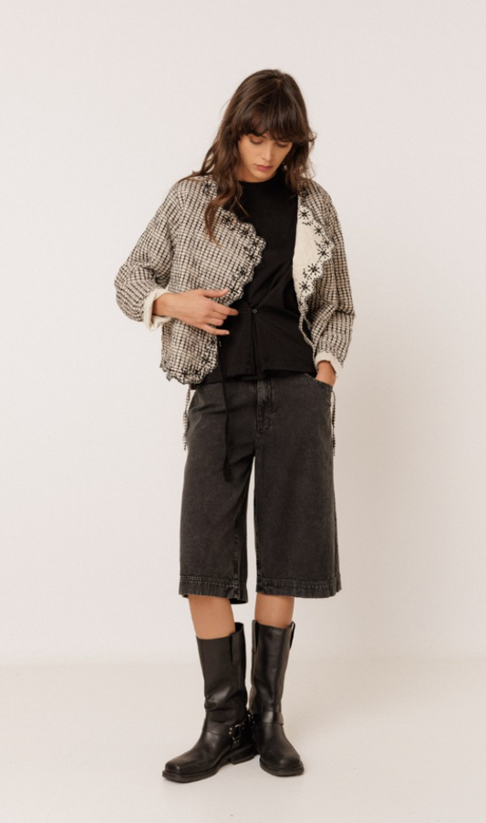 darla shorts