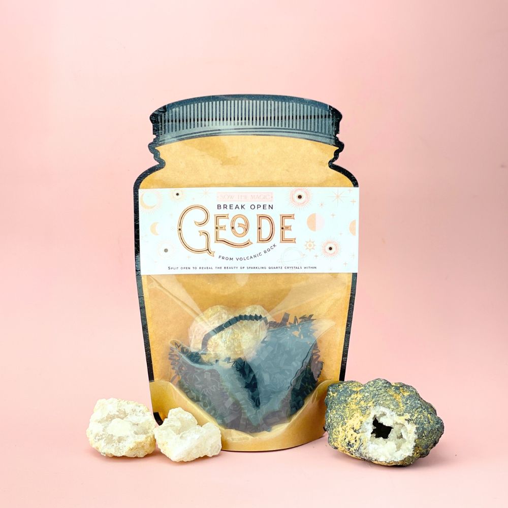Break Open Geode Rock - Hidden Crystal Treasure