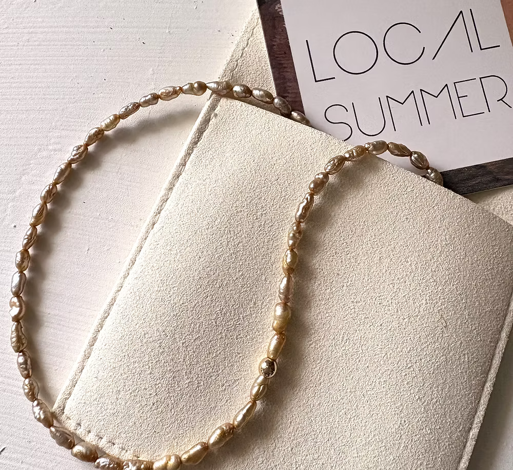 Gold Vintage Pearl Necklace
