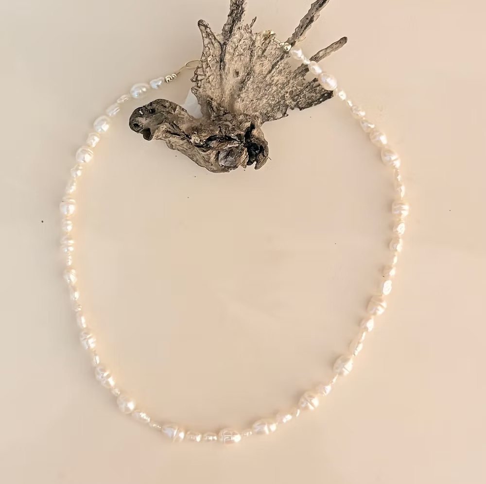 Sea Witch Multi Size White Pearl Necklace